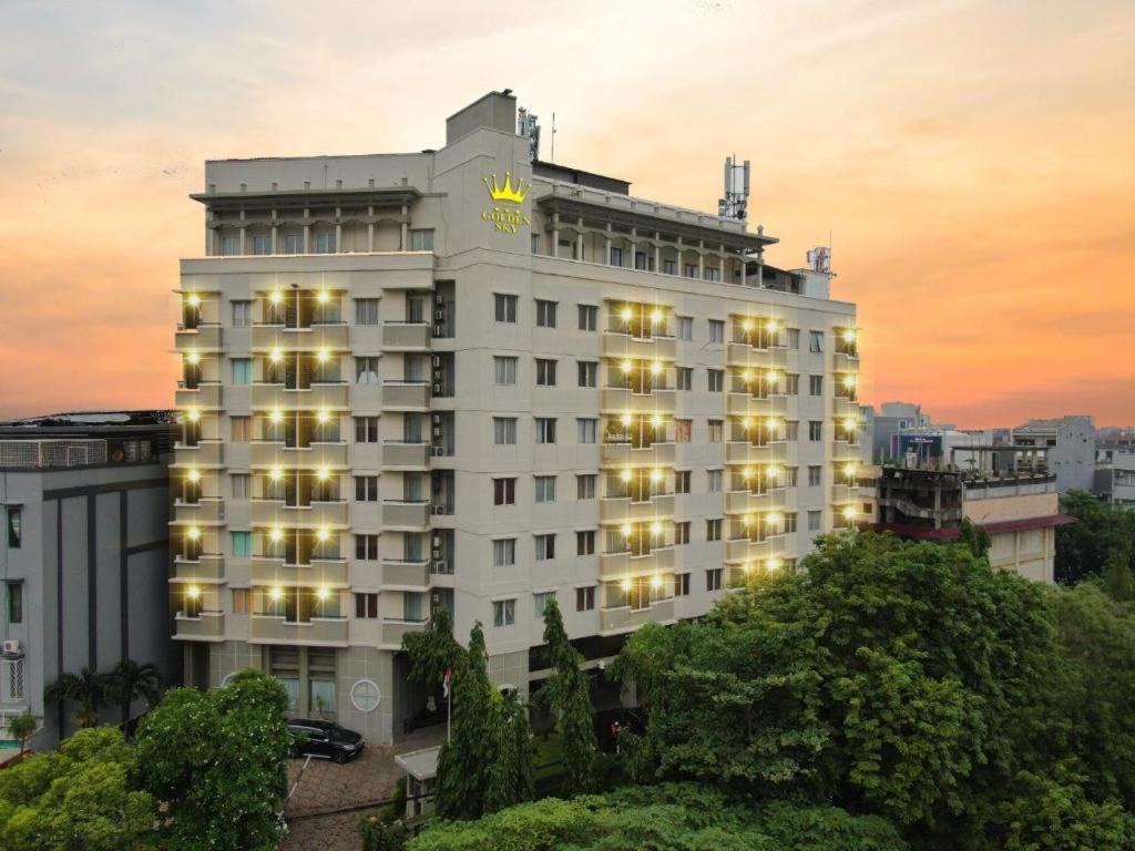 Hotel Golden Sky Pluit Cakarta Dış mekan fotoğraf